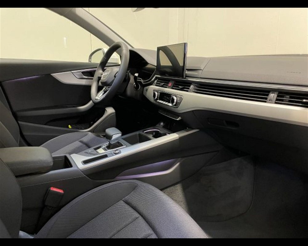 Audi A4 35 TDI/163 CV S tronic Business Advanced  nuova a Conegliano (4)