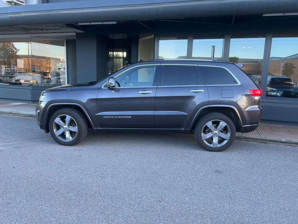 Jeep Grand Cherokee usata a Bergamo (8)