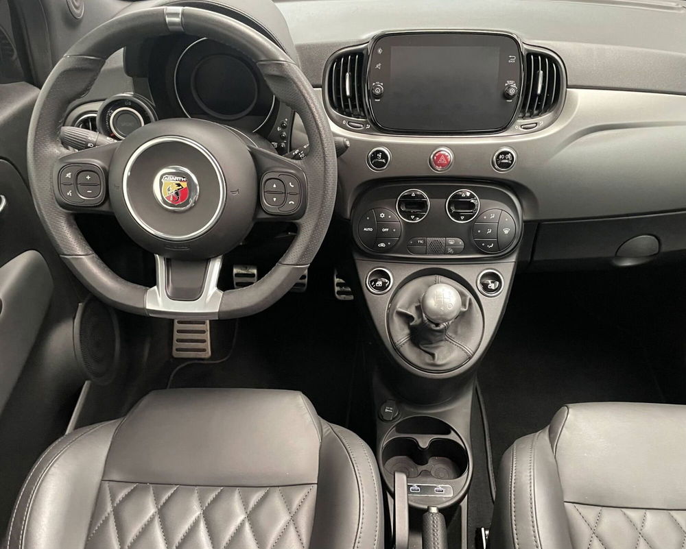 Abarth 595 Cabrio usata a Novara (12)