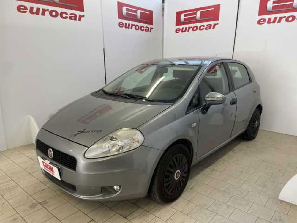 Fiat Grande Punto usata a Napoli