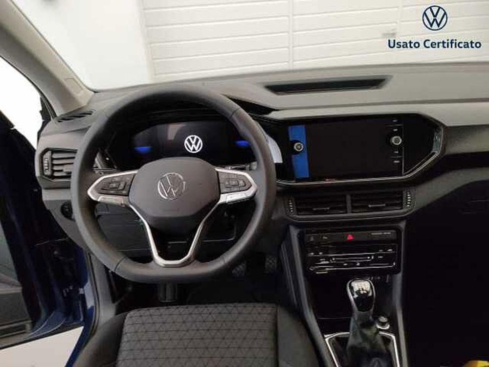 Volkswagen T-Cross nuova a Varese (15)