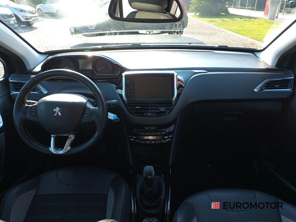 Peugeot 2008 usata a Bari (9)