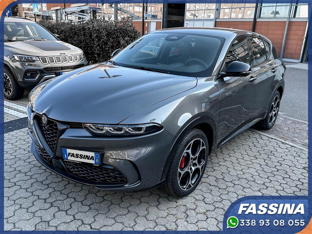Alfa Romeo Tonale Tonale 1.3 280CV PHEV AT6 Q4 Veloce nuova a Milano (3)