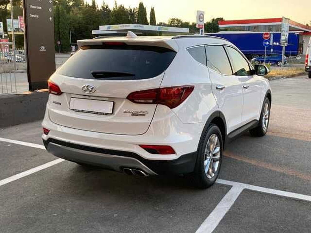 Hyundai Santa Fe 2.2 CRDi 4WD A/T XPossible del 2016 usata a Ancona (5)