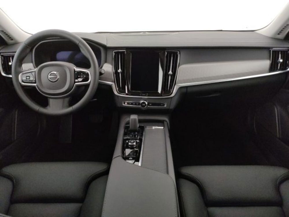 Volvo V90 nuova a Modena (11)