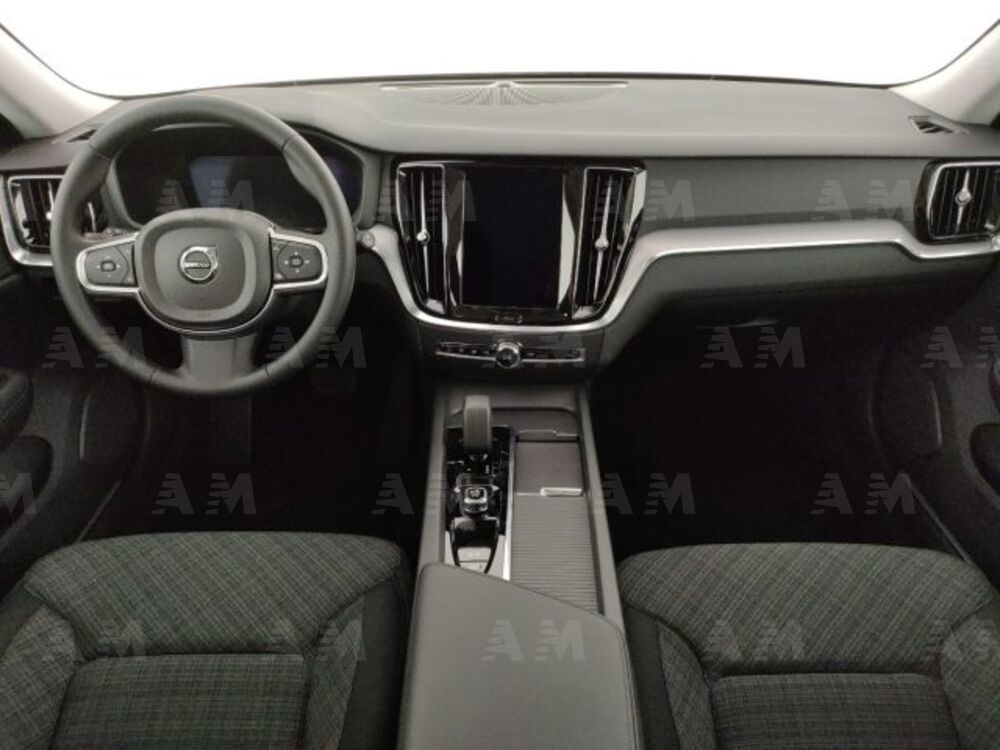 Volvo V60 nuova a Modena (11)