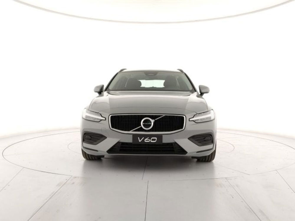 Volvo V60 nuova a Modena (7)