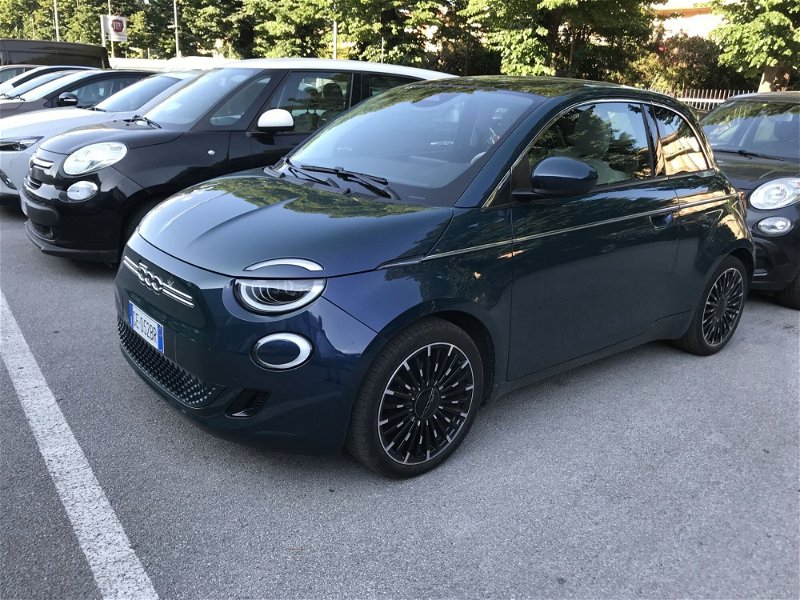 Fiat 500e La Prima Berlina 42 kWh  del 2021 usata a Fisciano