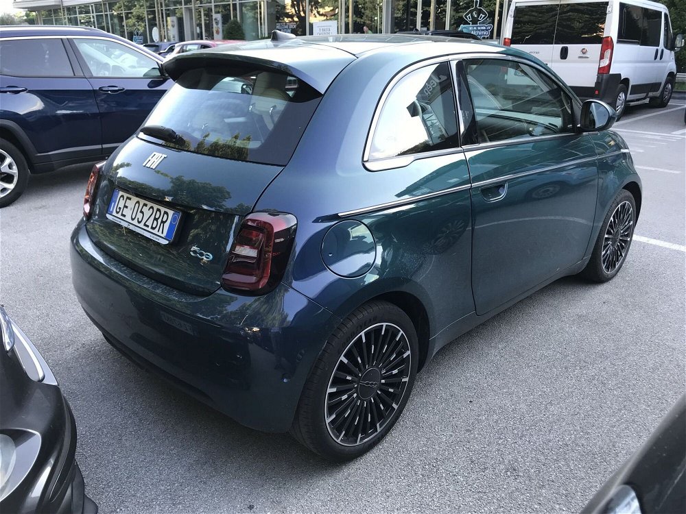 Fiat 500e La Prima Berlina 42 kWh  del 2021 usata a Fisciano (3)