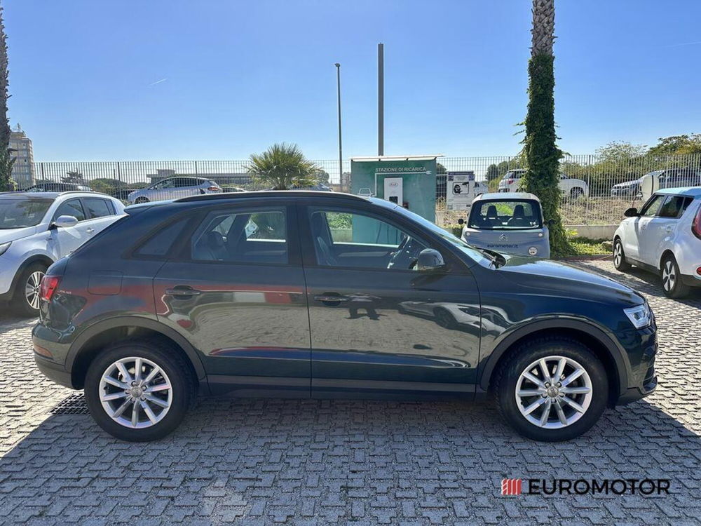 Audi Q3 2.0 TDI 150 CV S tronic S line Edition del 2018 usata a Modugno (4)