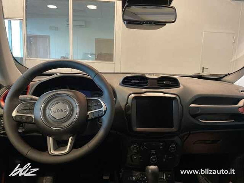 Jeep Renegade usata a Udine (11)