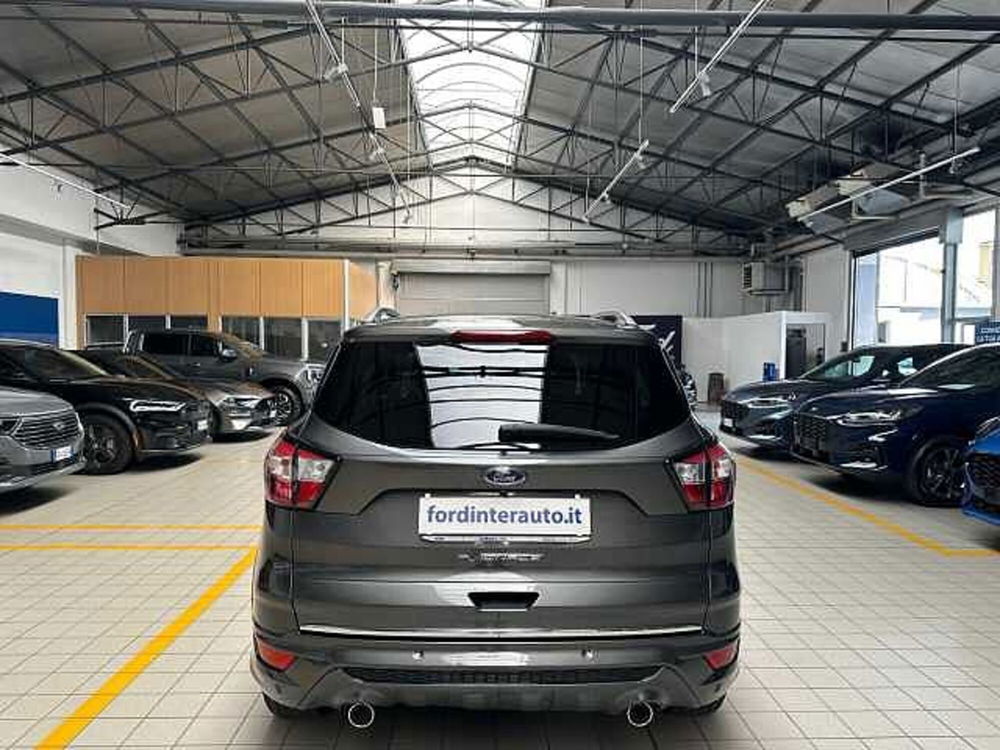 Ford Kuga usata a Milano (13)