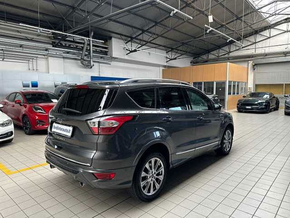 Ford Kuga usata a Milano (2)