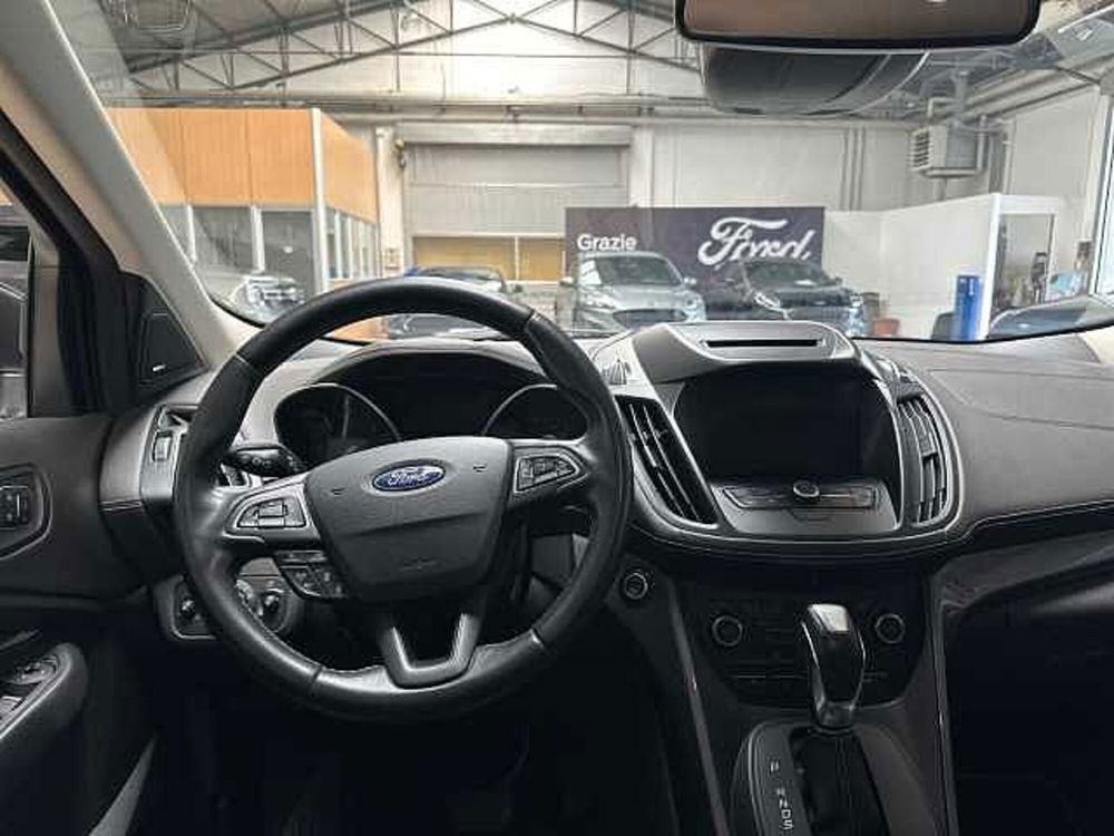 Ford Kuga usata a Milano (5)