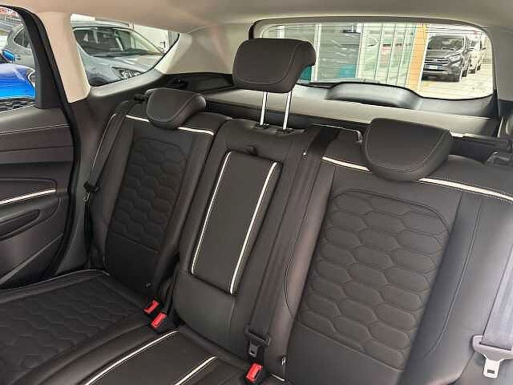 Ford Kuga usata a Milano (9)