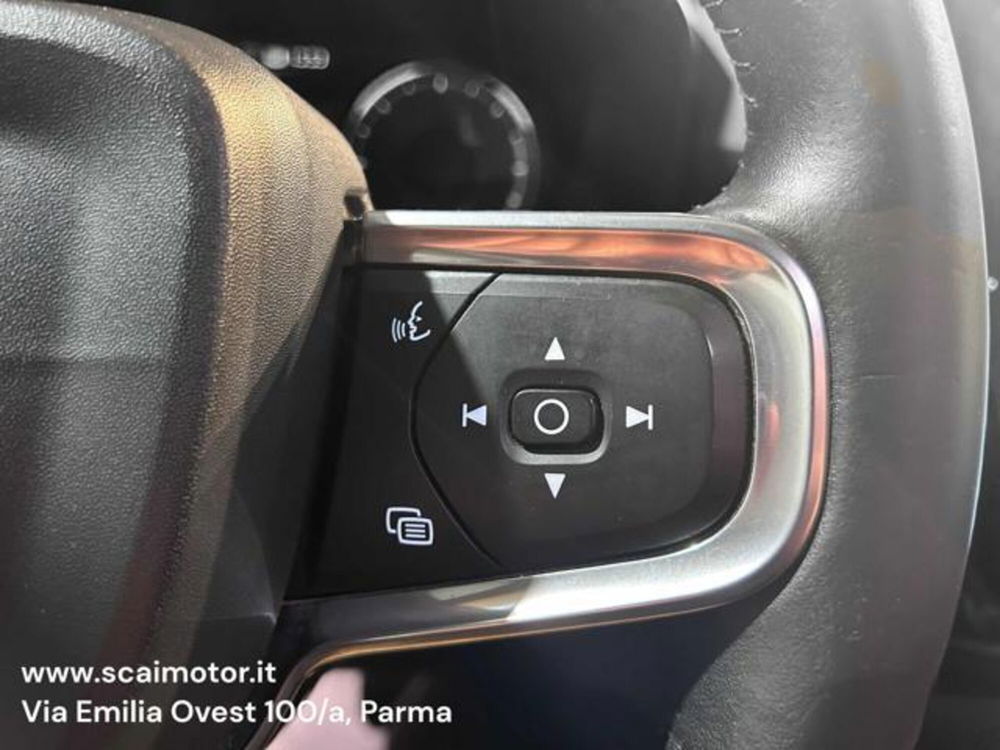 Volvo XC40 usata a Parma (13)