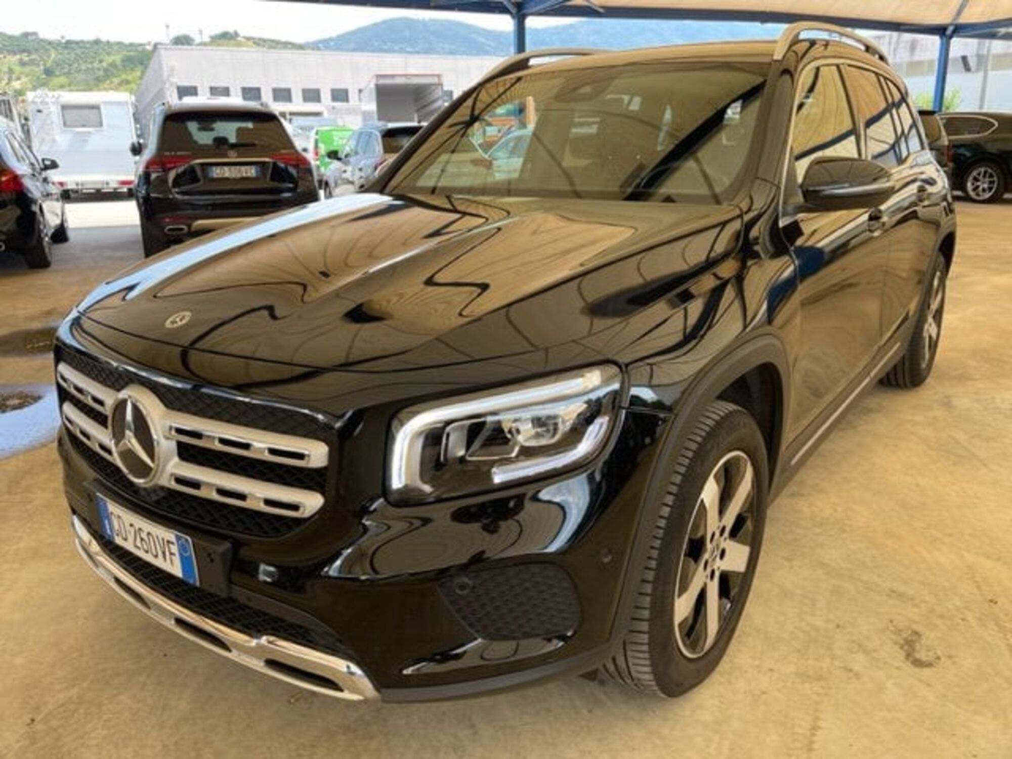 Mercedes-Benz GLB 200 d Automatic Sport Plus del 2021 usata a Rende