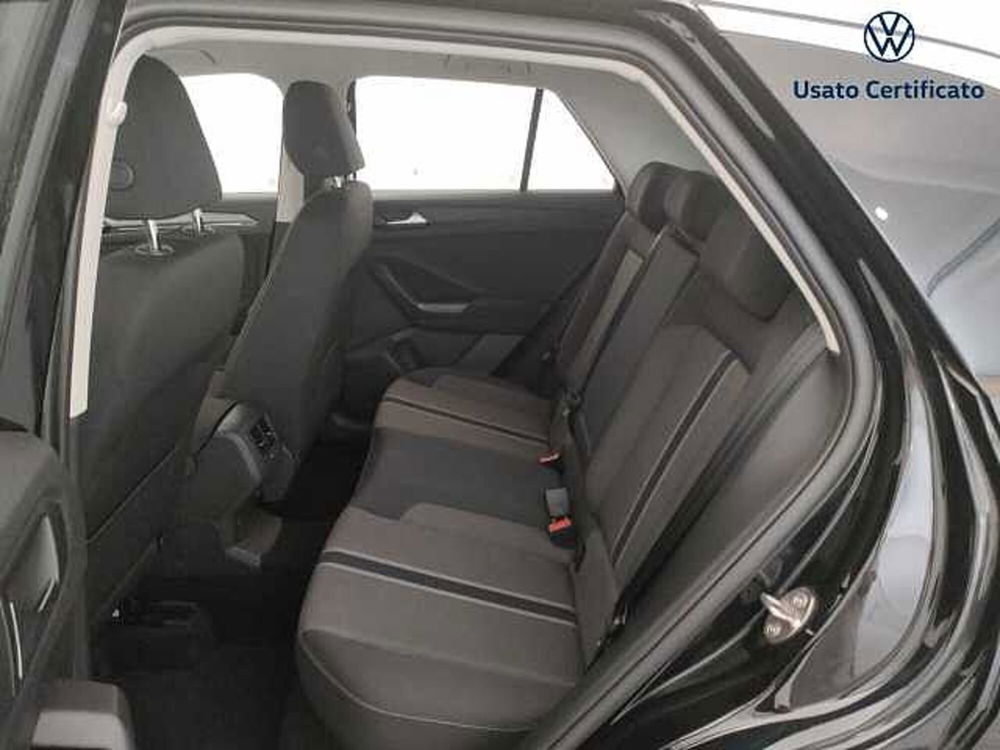 Volkswagen T-Roc usata a Varese (11)