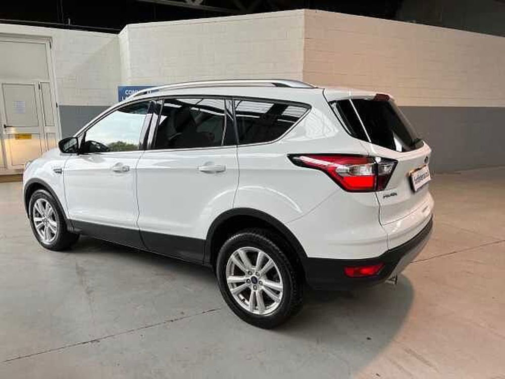 Ford Kuga usata a Milano (10)