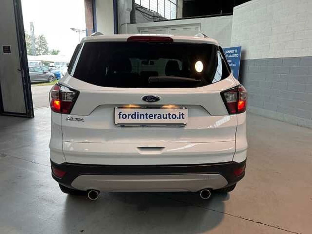 Ford Kuga usata a Milano (13)