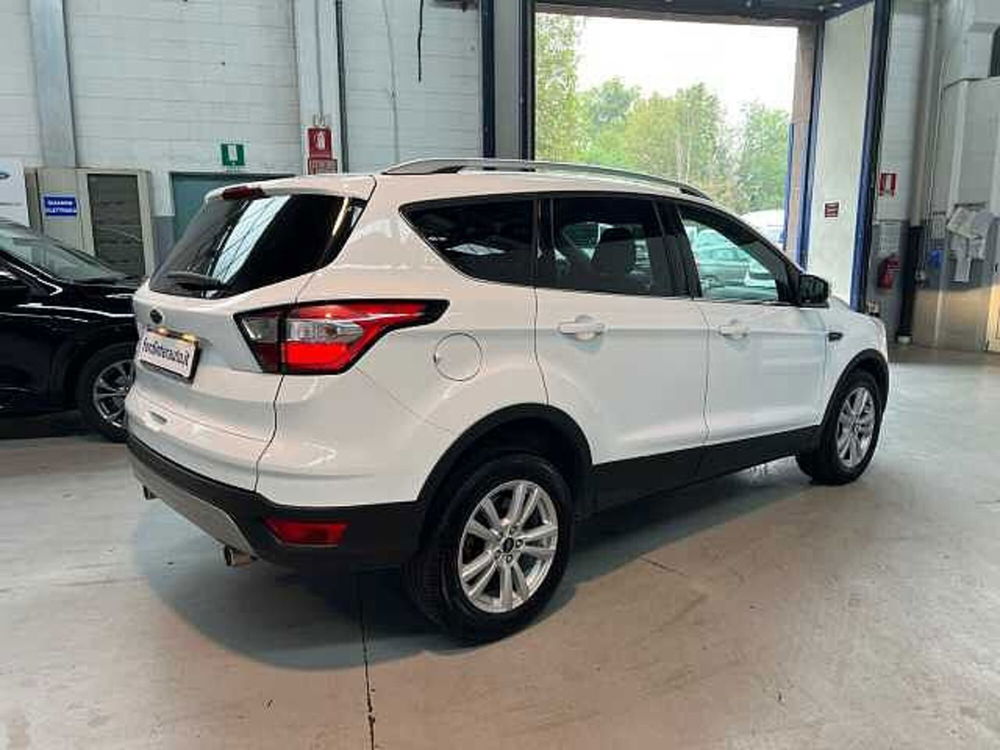 Ford Kuga usata a Milano (2)