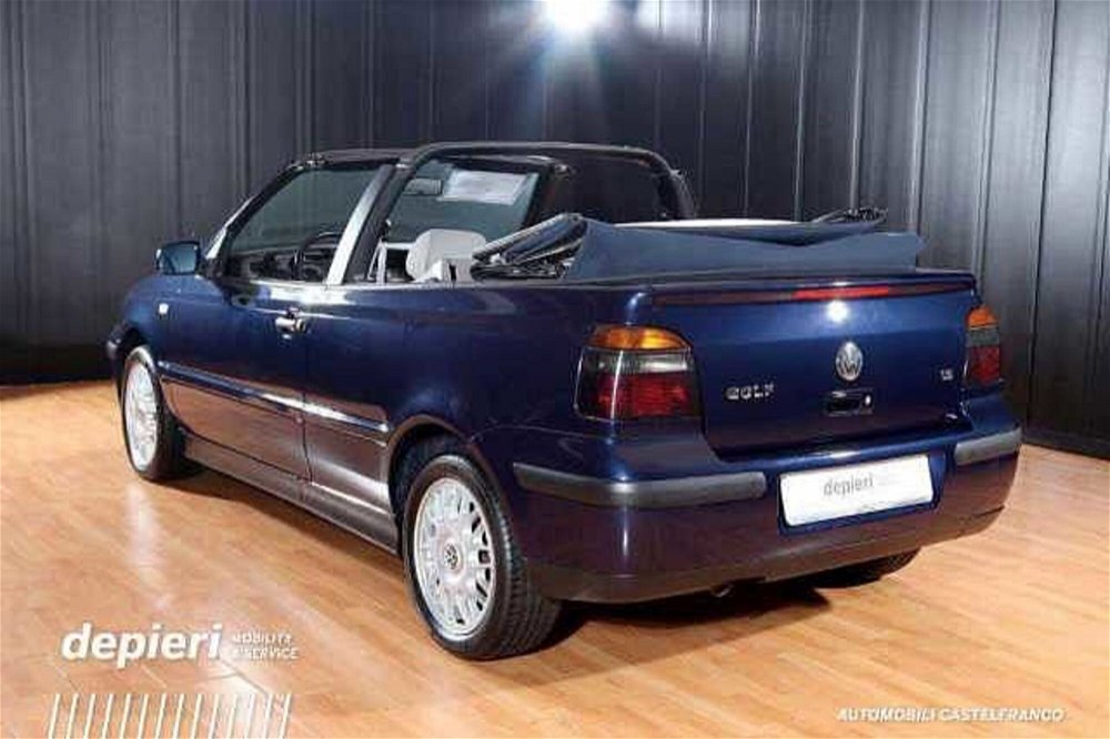 Volkswagen Golf Cabrio 1.6 cat Trendline del 2000 usata a Castelfranco Veneto (2)