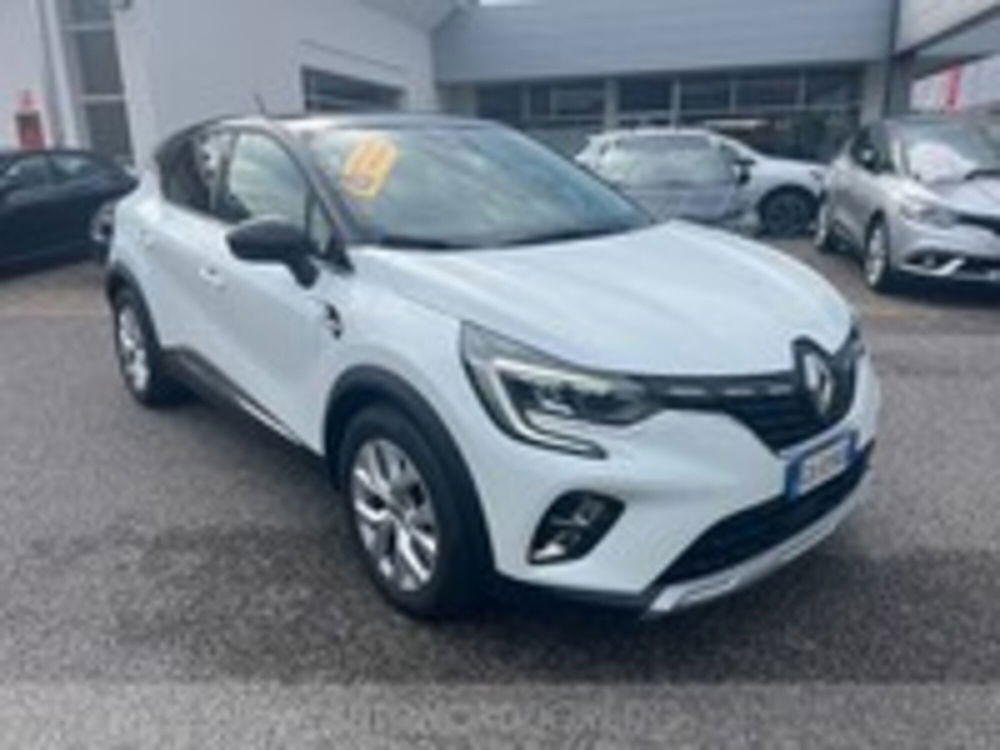 Renault Captur Blue dCi 115 CV Intens  del 2020 usata a Pordenone (3)