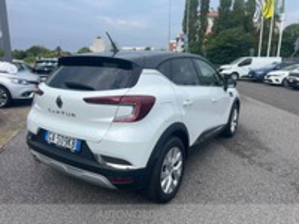 Renault Captur Blue dCi 115 CV Intens  del 2020 usata a Pordenone (4)