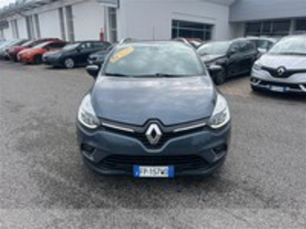 Renault Clio Sporter dCi 8V 75CV Start&Stop Energy Duel  del 2018 usata a Pordenone (2)