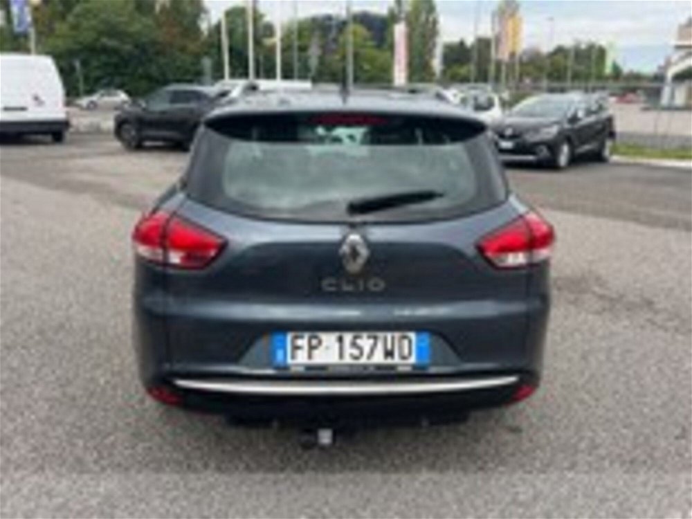 Renault Clio Sporter dCi 8V 75CV Start&Stop Energy Duel  del 2018 usata a Pordenone (5)