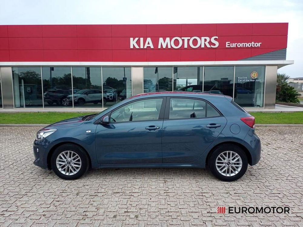 Kia Rio usata a Bari (8)