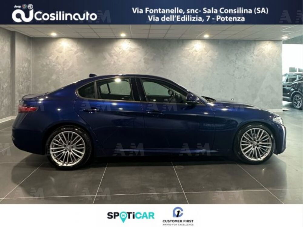 Alfa Romeo Giulia 2.2 Turbodiesel 180 CV AT8 Super  del 2017 usata a Sala Consilina (4)