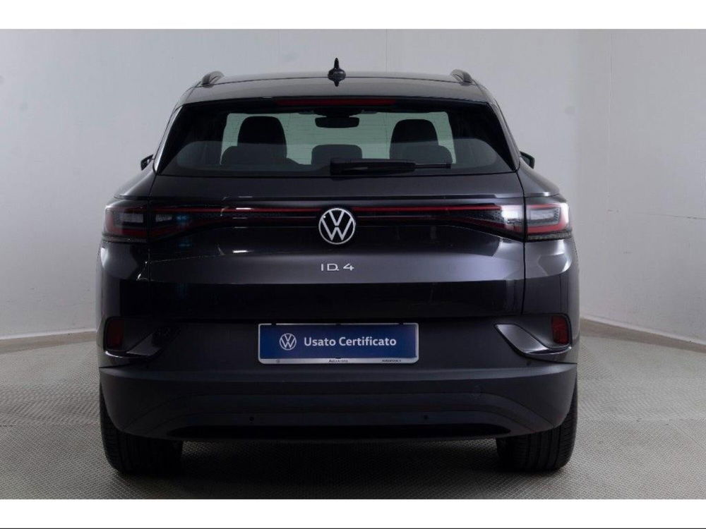 Volkswagen ID.4 usata a Novara (5)