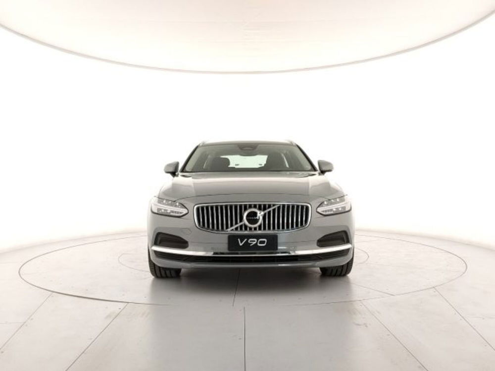 Volvo V90 nuova a Modena (7)