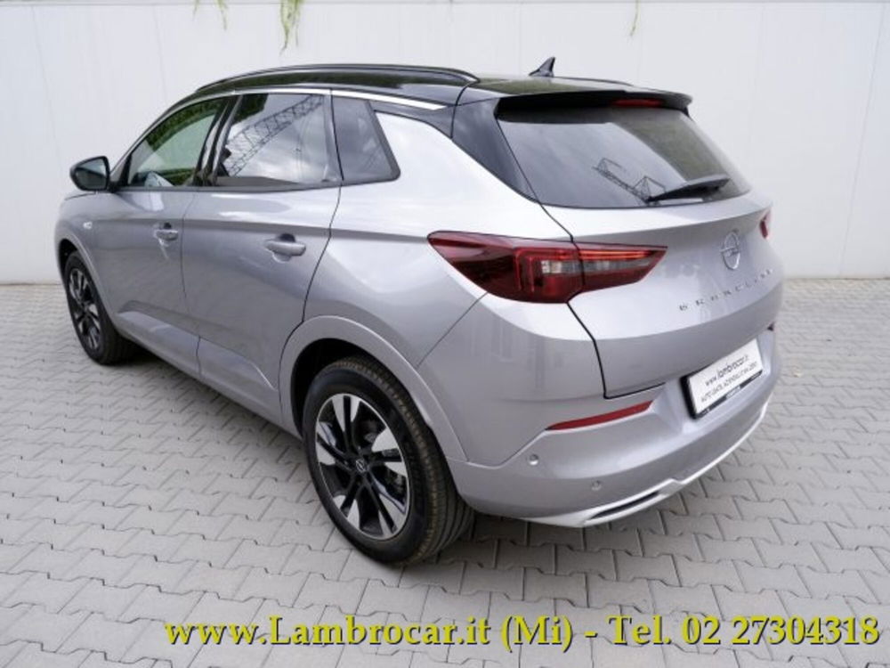 Opel Grandland usata a Milano (10)