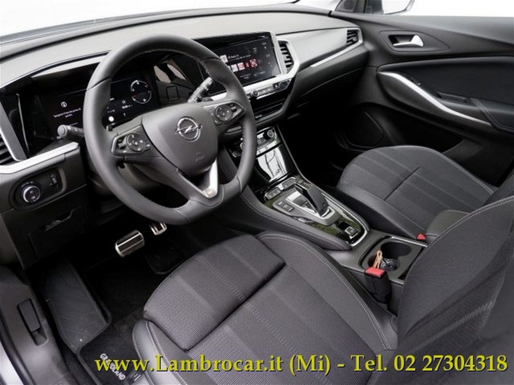 Opel Grandland 1.2 Turbo 12V 130 CV aut. Business Elegance  del 2023 usata a Cologno Monzese (4)