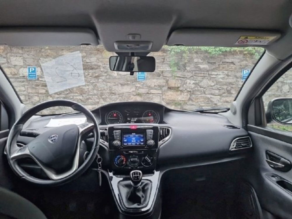 Lancia Ypsilon usata a Monza e Brianza (8)