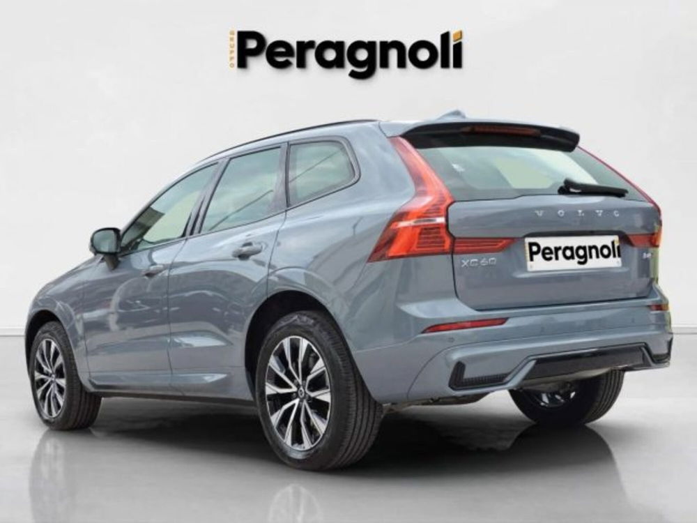 Volvo XC60 nuova a Firenze (4)