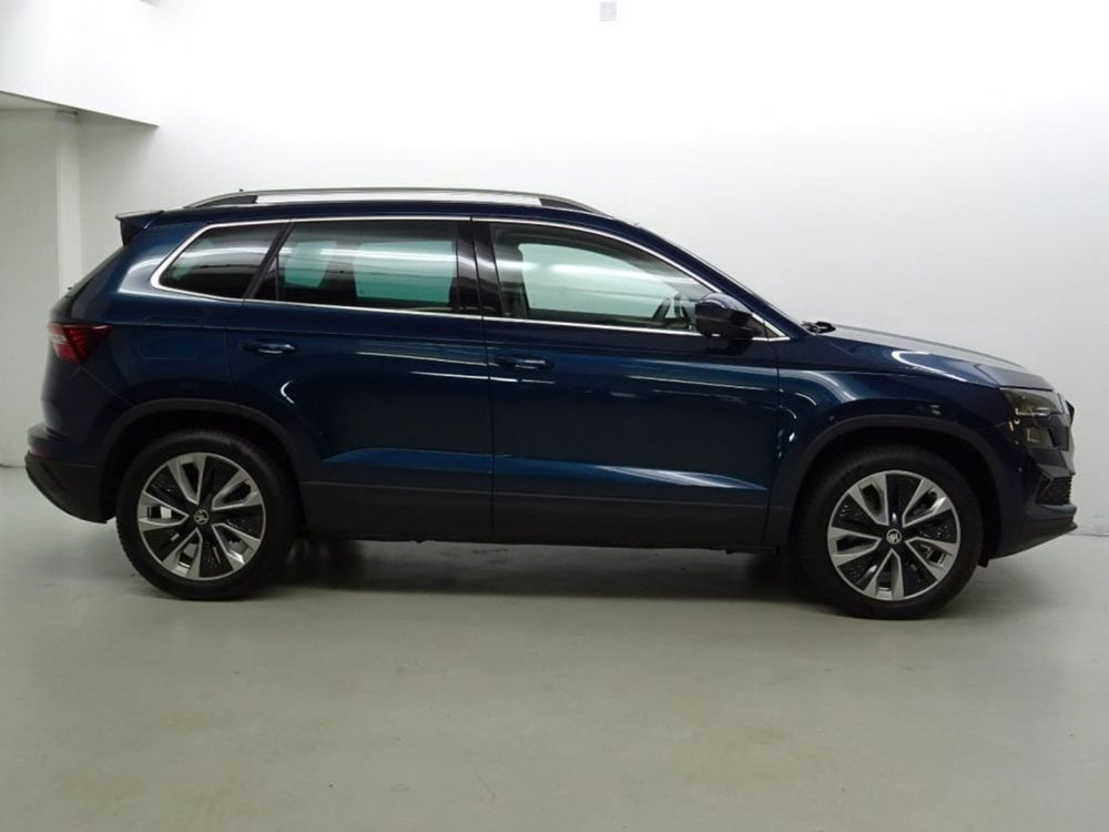 Skoda Karoq nuova a Como (6)