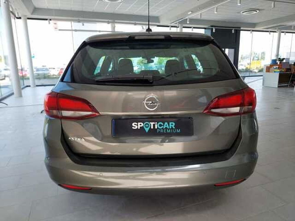 Opel Astra usata a Ravenna (6)