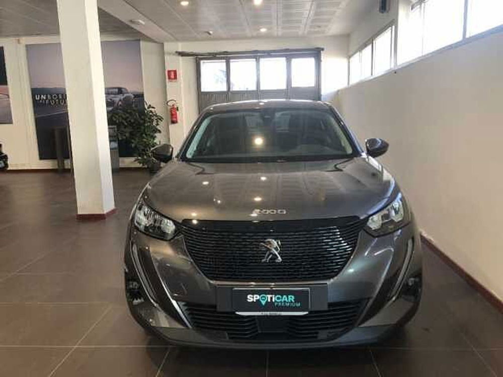 Peugeot 2008 PureTech 100 S&S Active  del 2020 usata a Ravenna (2)