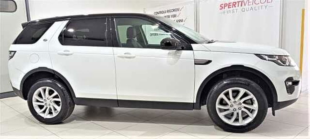 Land Rover Discovery Sport usata a Lecce (2)