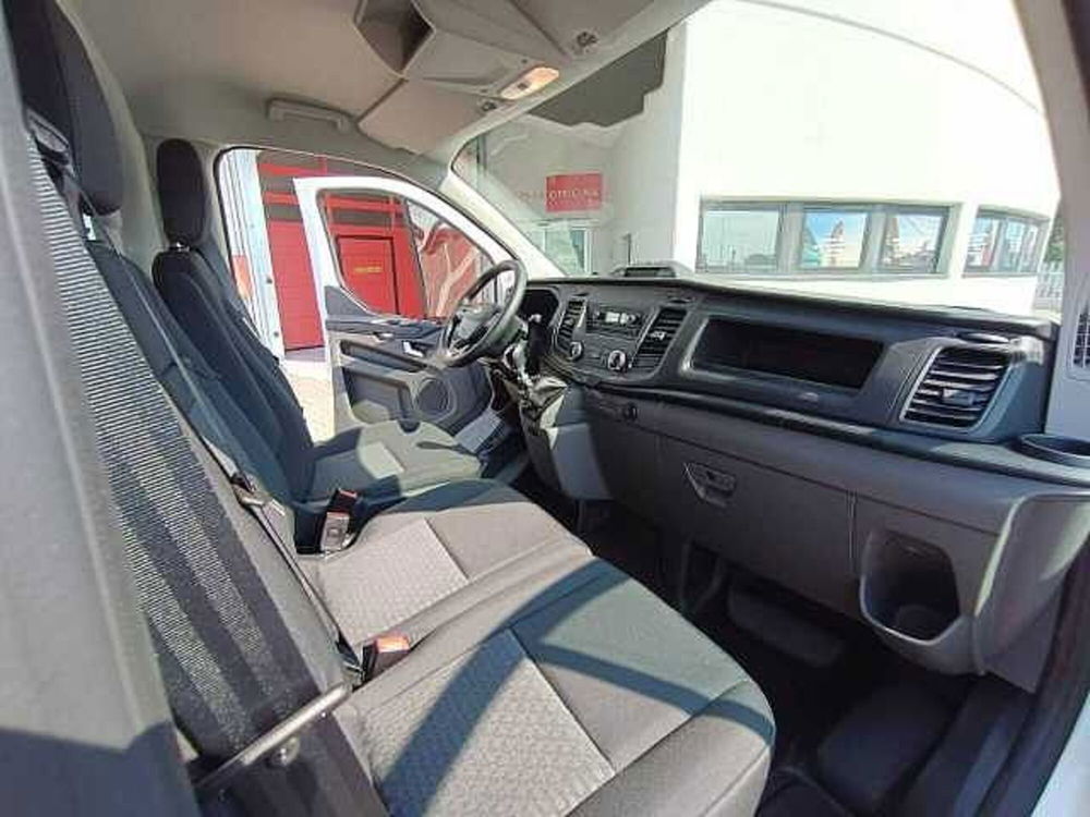 Ford Transit Custom Furgone nuova a Milano (10)