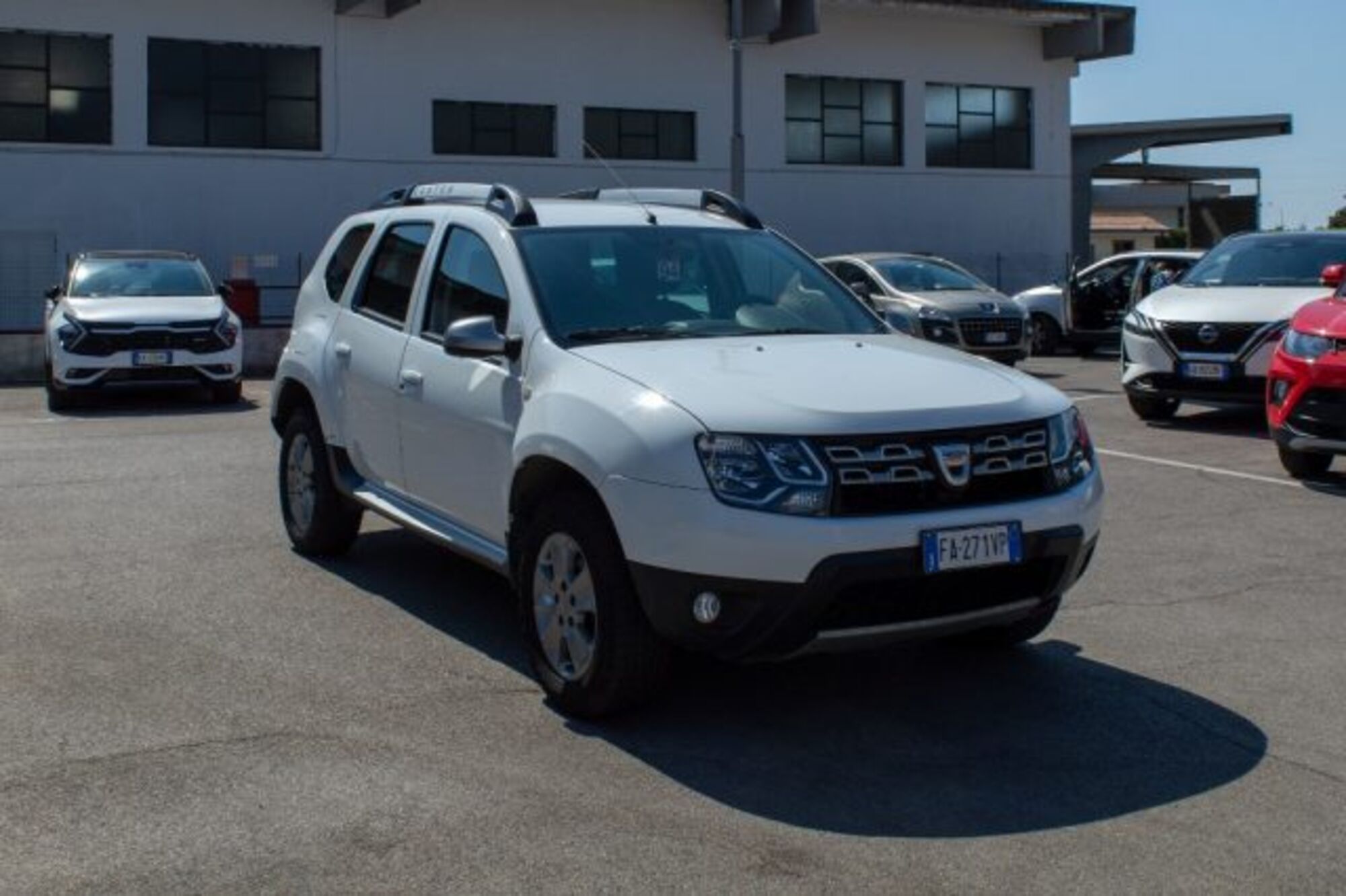 Dacia Duster 1.5 dCi 110CV Start&amp;Stop 4x2 Laur&eacute;ate  del 2015 usata a Fondi