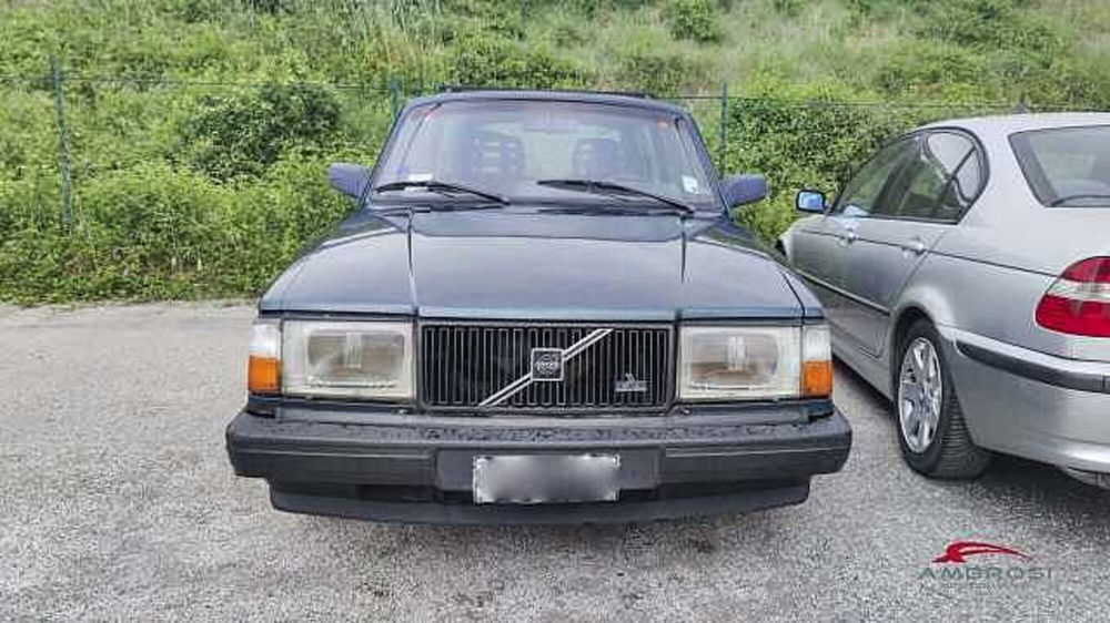 Volvo 240 Station Wagon usata a Viterbo (3)