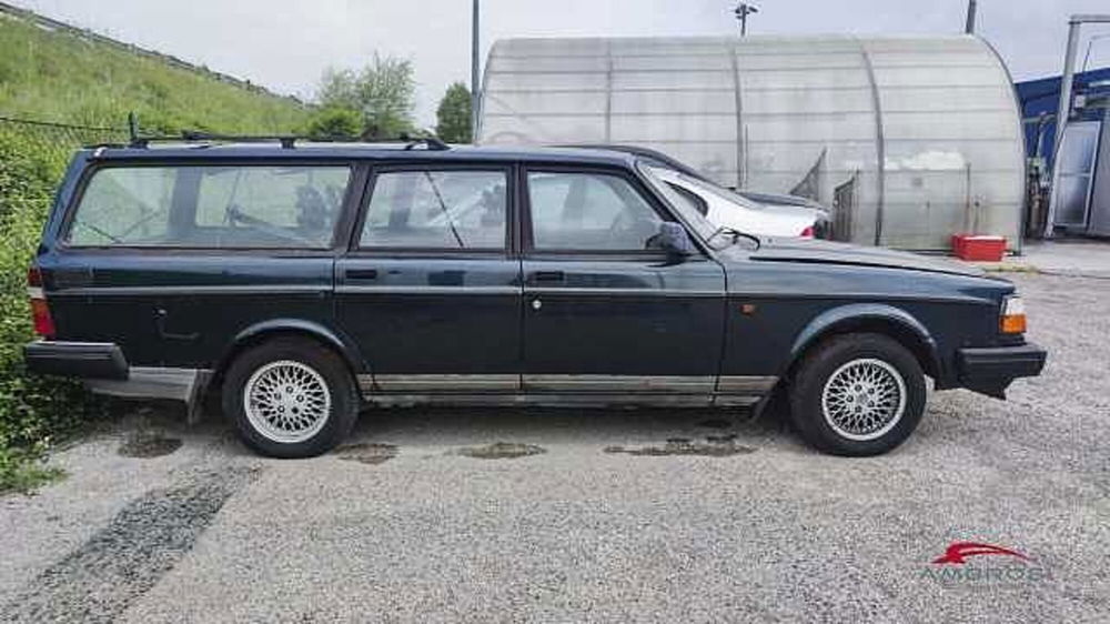 Volvo 240 Station Wagon usata a Viterbo (4)