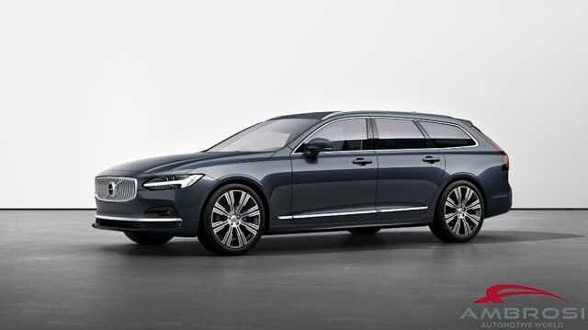 Volvo V90 B4 (d) AWD automatico Plus Bright nuova a Viterbo