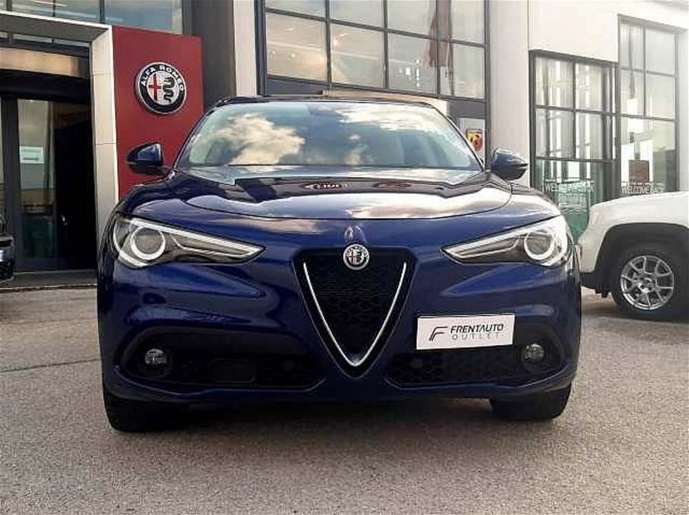 Alfa Romeo Stelvio Stelvio 2.2 Turbodiesel 210 CV AT8 Q4 Ti  del 2021 usata a Ancona (2)