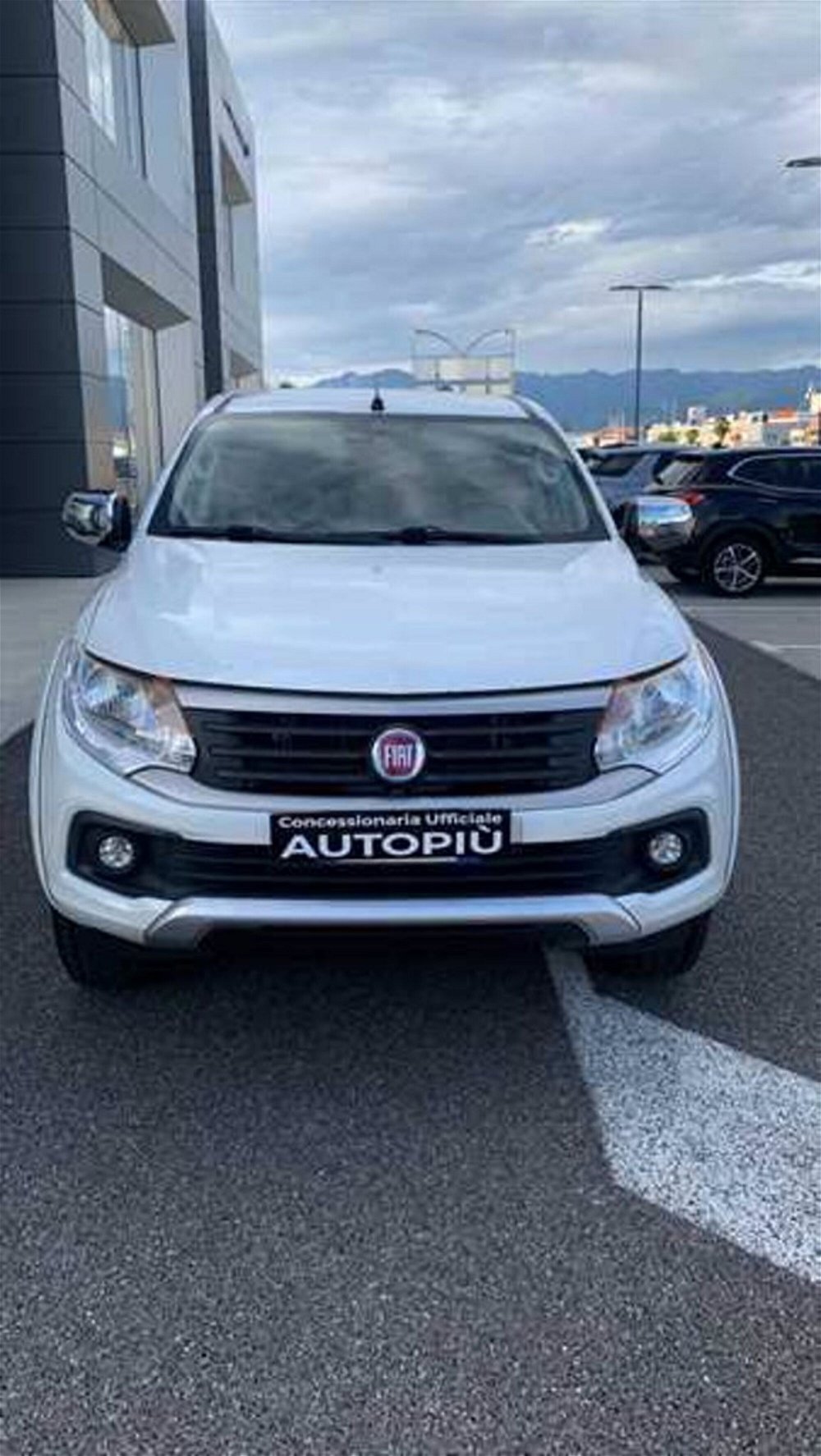 Fiat Fullback 2.4 180CV Doppia Cabina LX S&S  del 2018 usata a Fiume Veneto