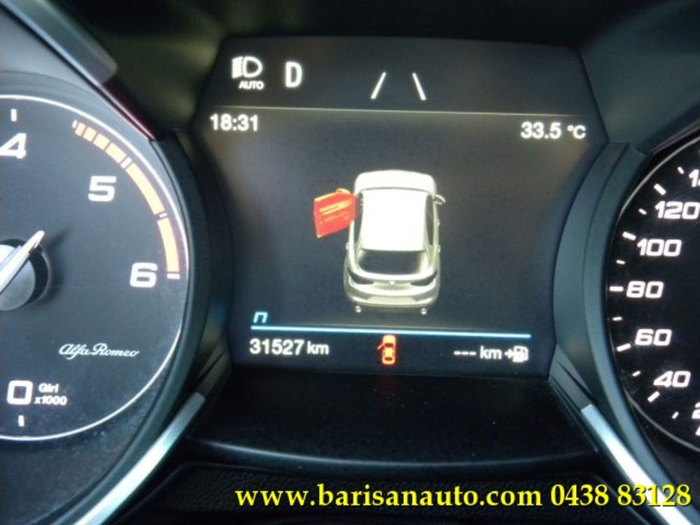 Alfa Romeo Stelvio usata a Treviso (12)